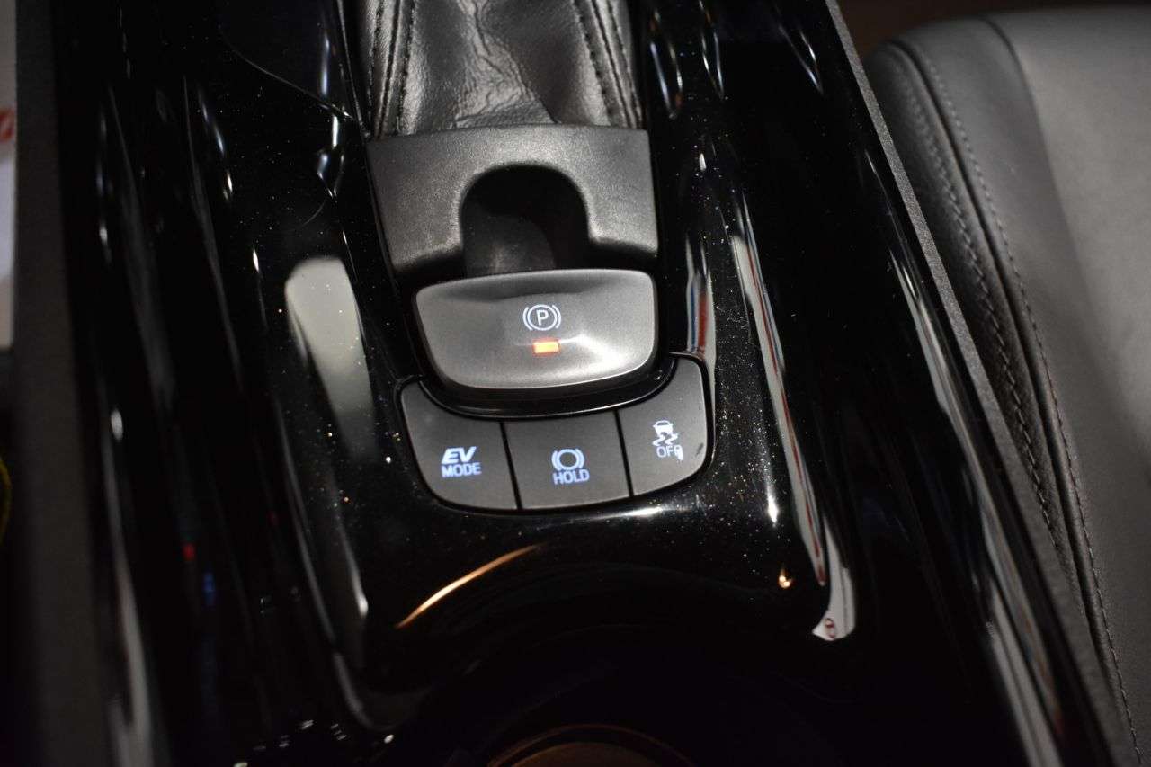 TOYOTA C-HR en Minoautos