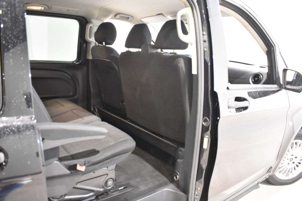 MERCEDES-BENZ VITO TOURER en Minoautos