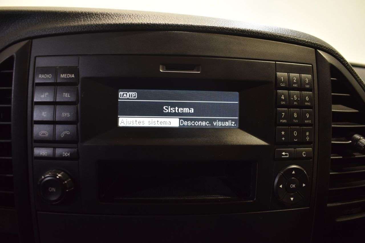 MERCEDES-BENZ VITO TOURER en Minoautos