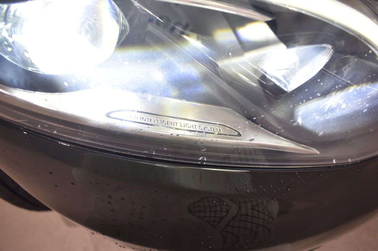 MERCEDES-BENZ VITO TOURER en Minoautos