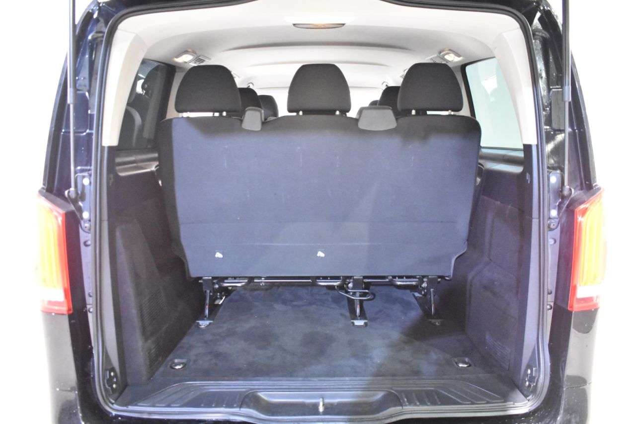 MERCEDES-BENZ VITO TOURER en Minoautos