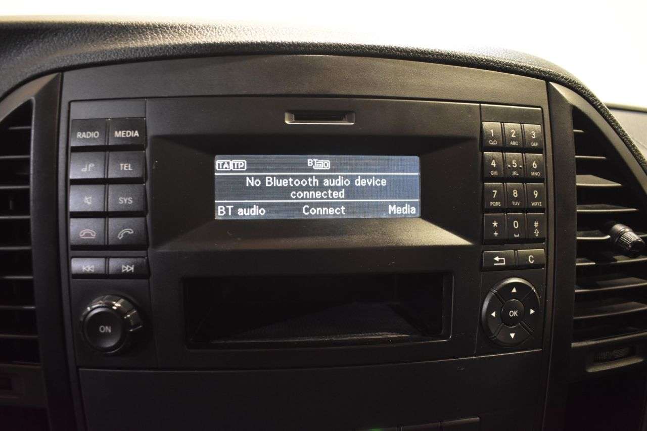 MERCEDES-BENZ VITO TOURER en Minoautos