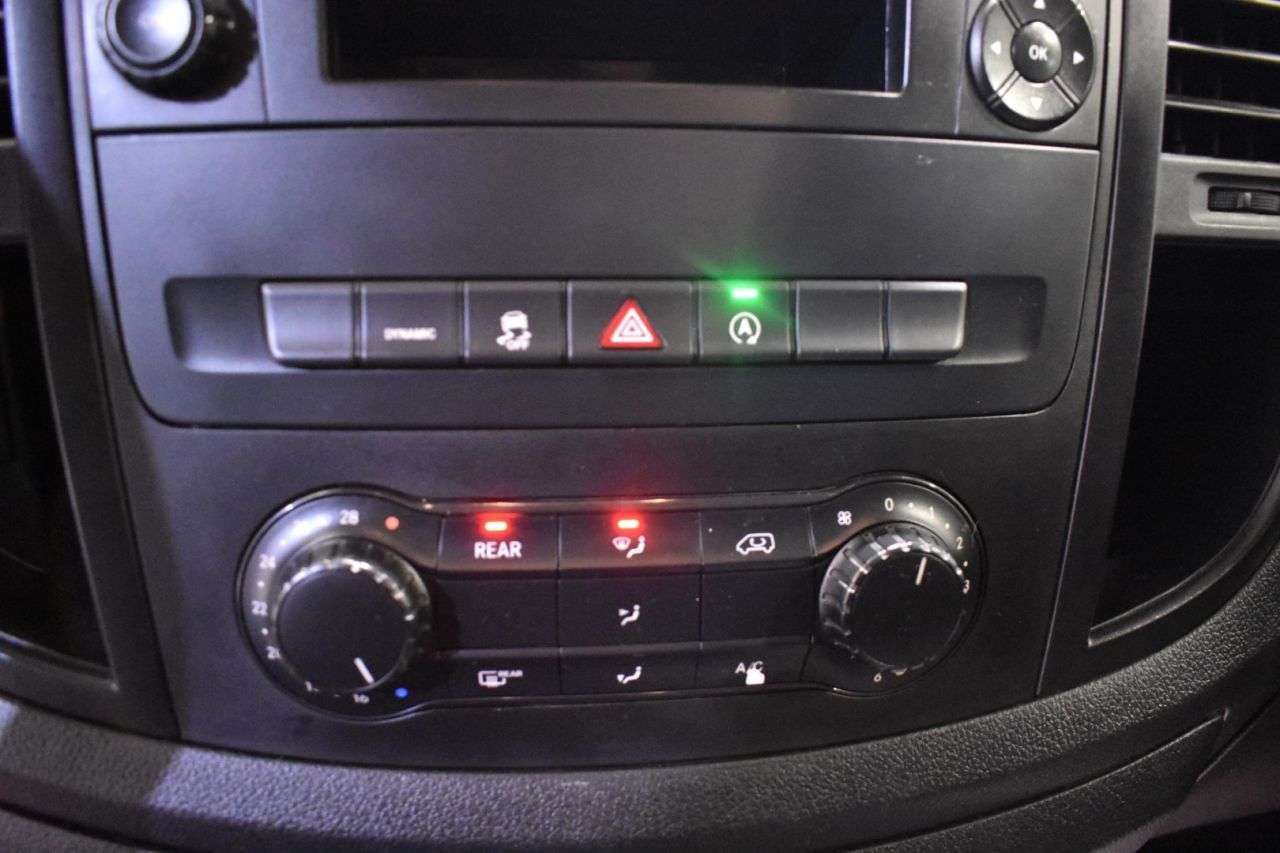 MERCEDES-BENZ VITO TOURER en Minoautos