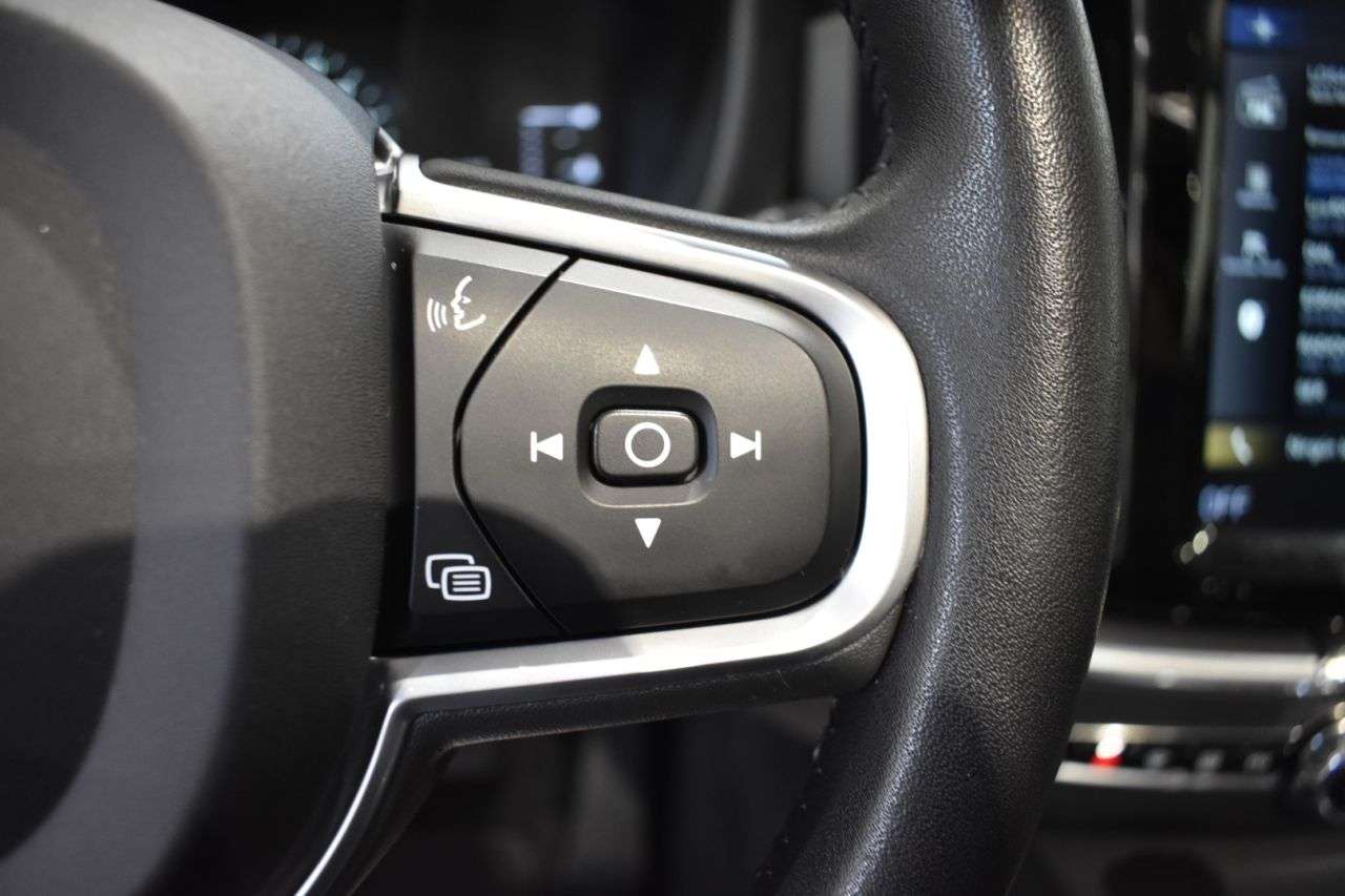 VOLVO XC60 en Minoautos