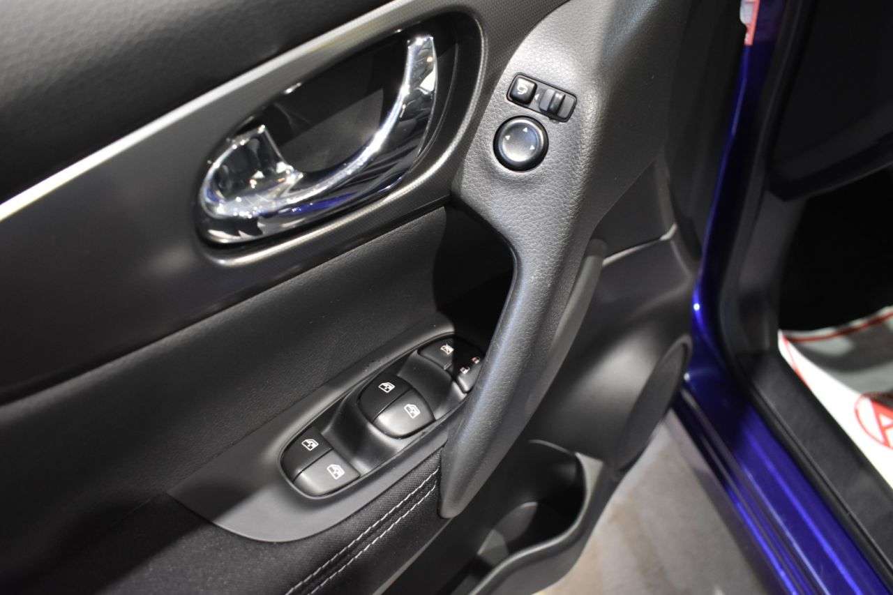 NISSAN QASHQAI en Minoautos