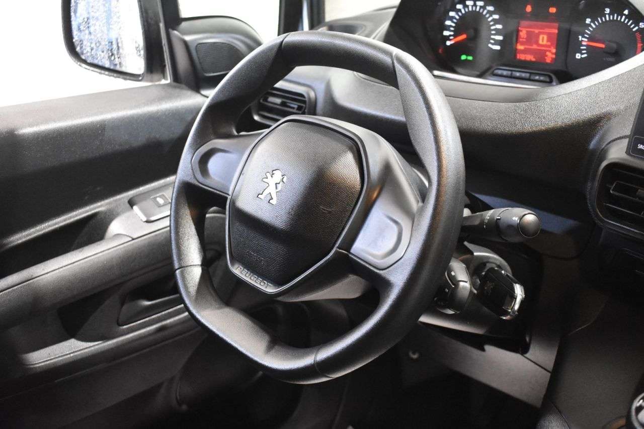 PEUGEOT PARTNER en Minoautos