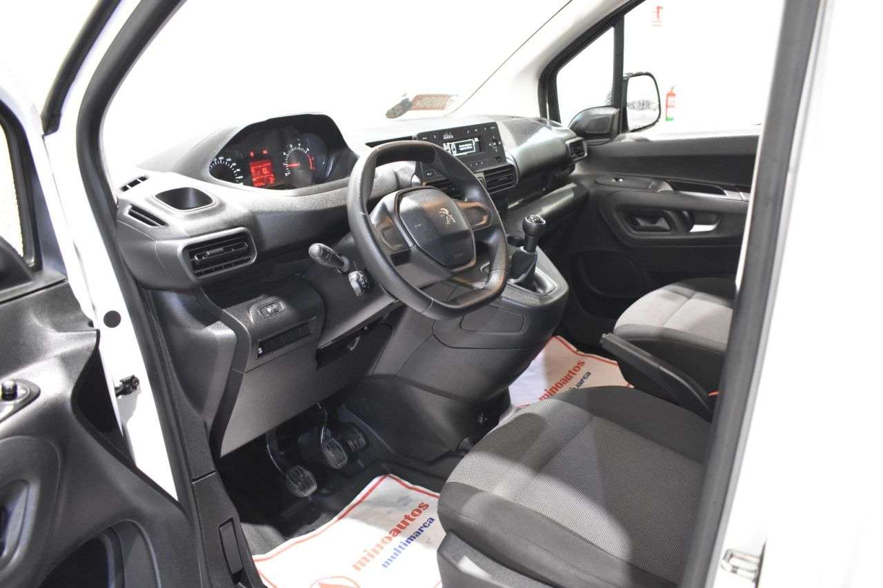 PEUGEOT PARTNER en Minoautos