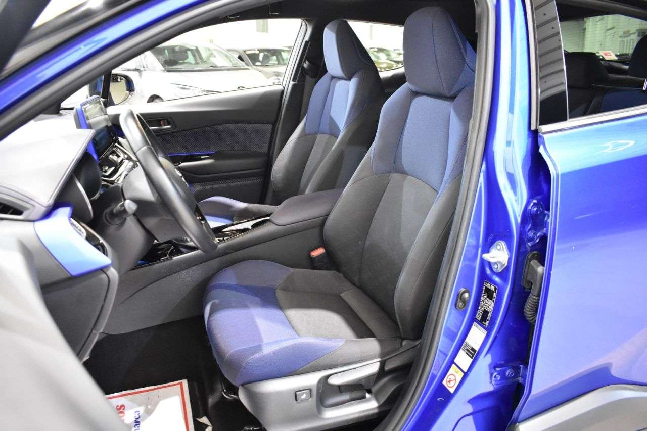 TOYOTA C-HR en Minoautos