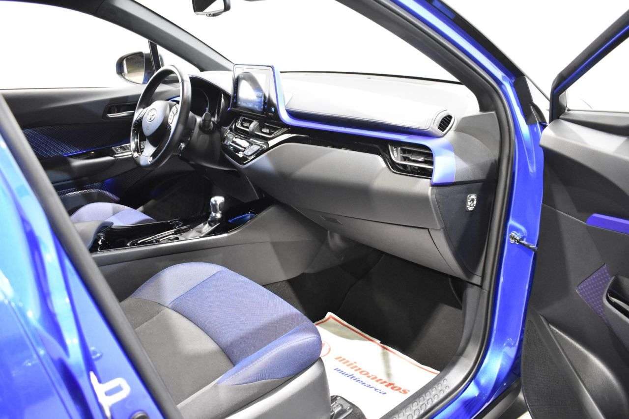 TOYOTA C-HR en Minoautos