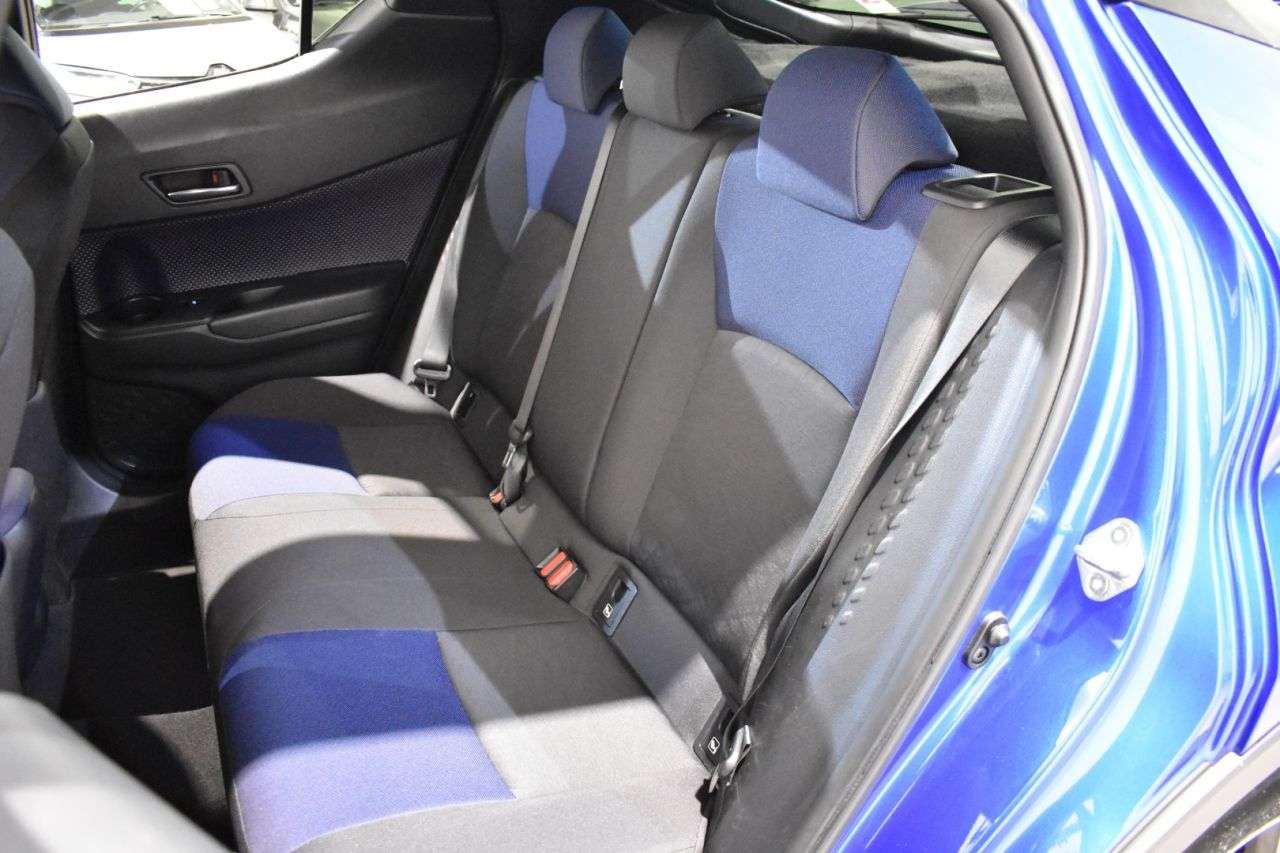 TOYOTA C-HR en Minoautos