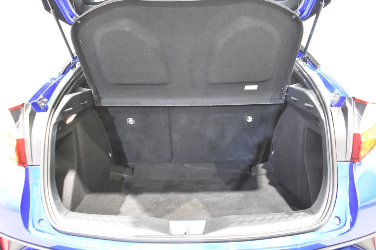 TOYOTA C-HR en Minoautos