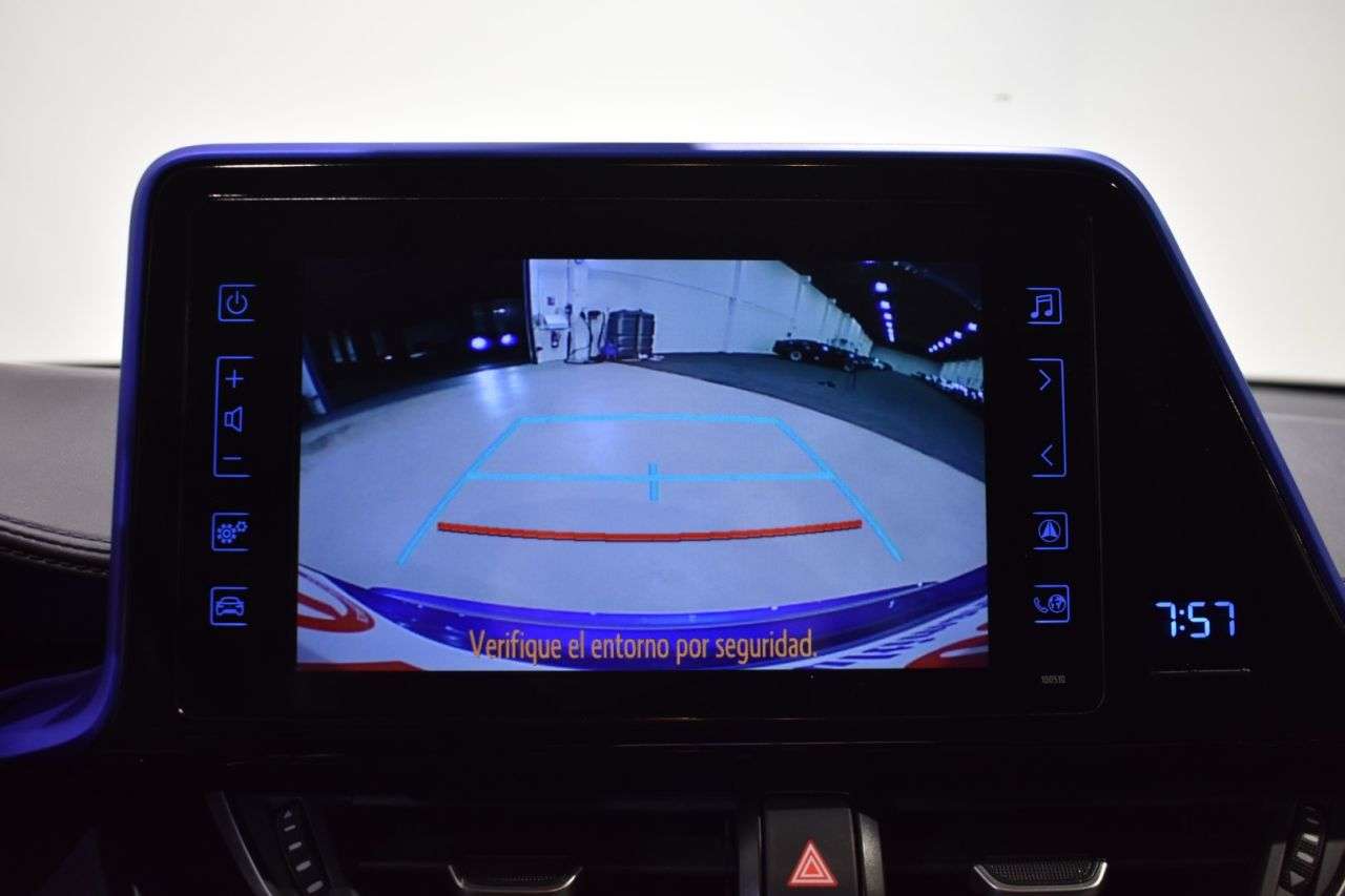 TOYOTA C-HR en Minoautos