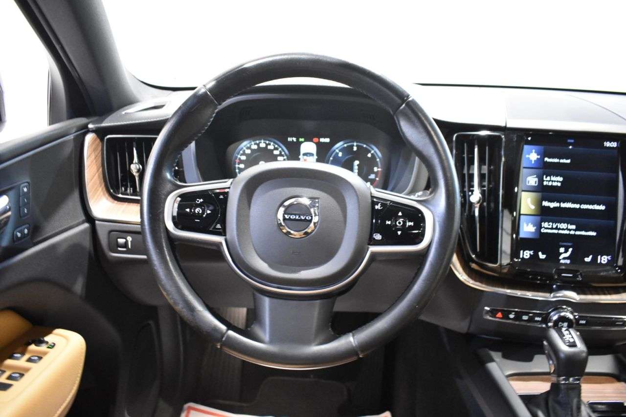 VOLVO XC60 en Minoautos