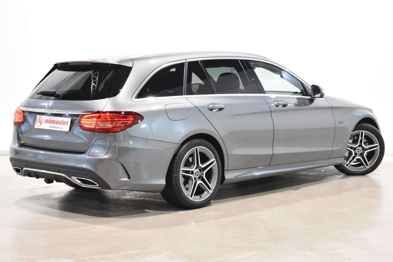 MERCEDES-BENZ CLASE C en Minoautos