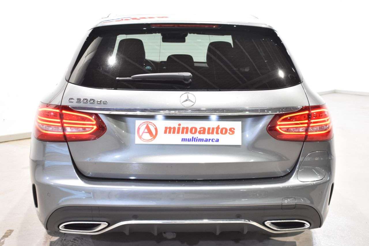 MERCEDES-BENZ CLASE C en Minoautos