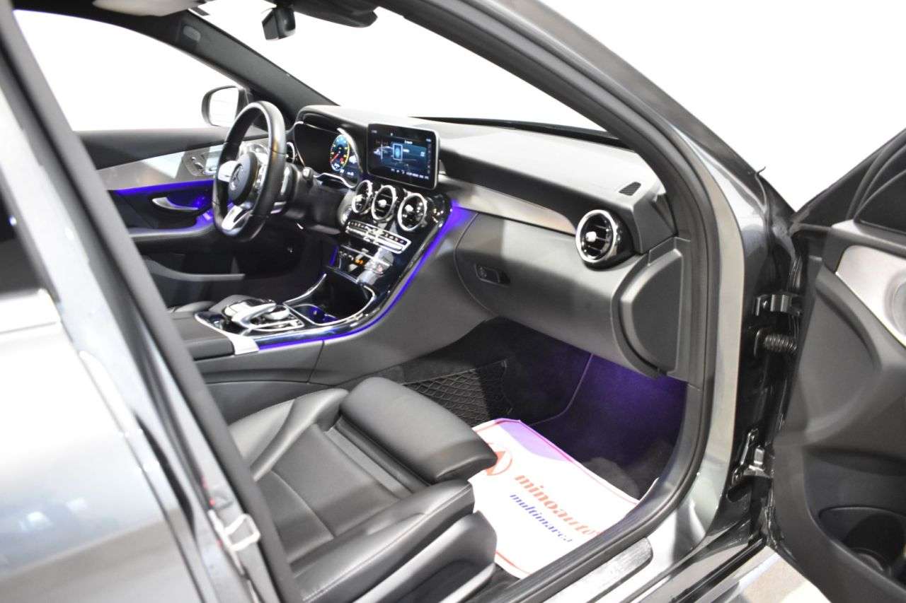 MERCEDES-BENZ CLASE C en Minoautos