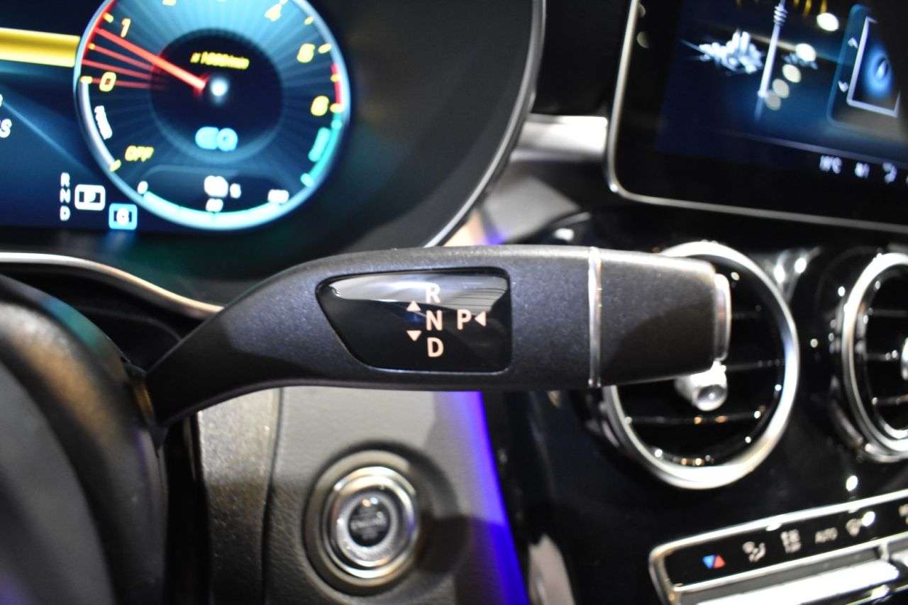 MERCEDES-BENZ CLASE C en Minoautos