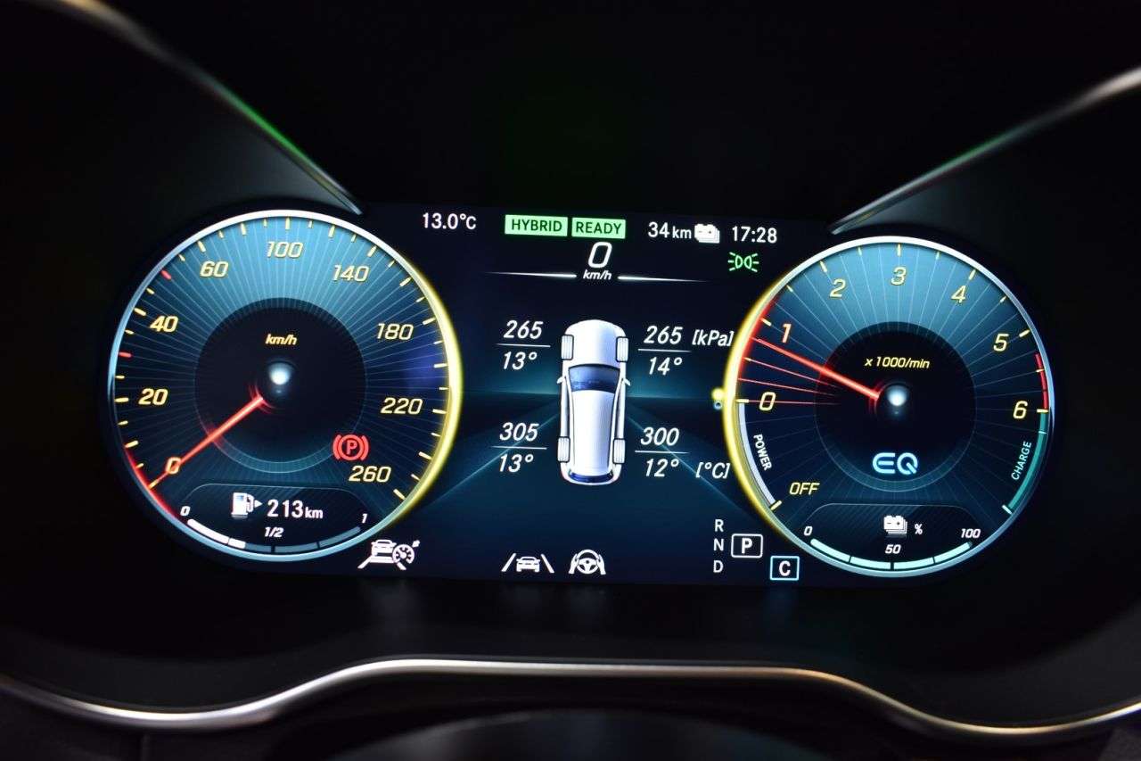 MERCEDES-BENZ CLASE C en Minoautos