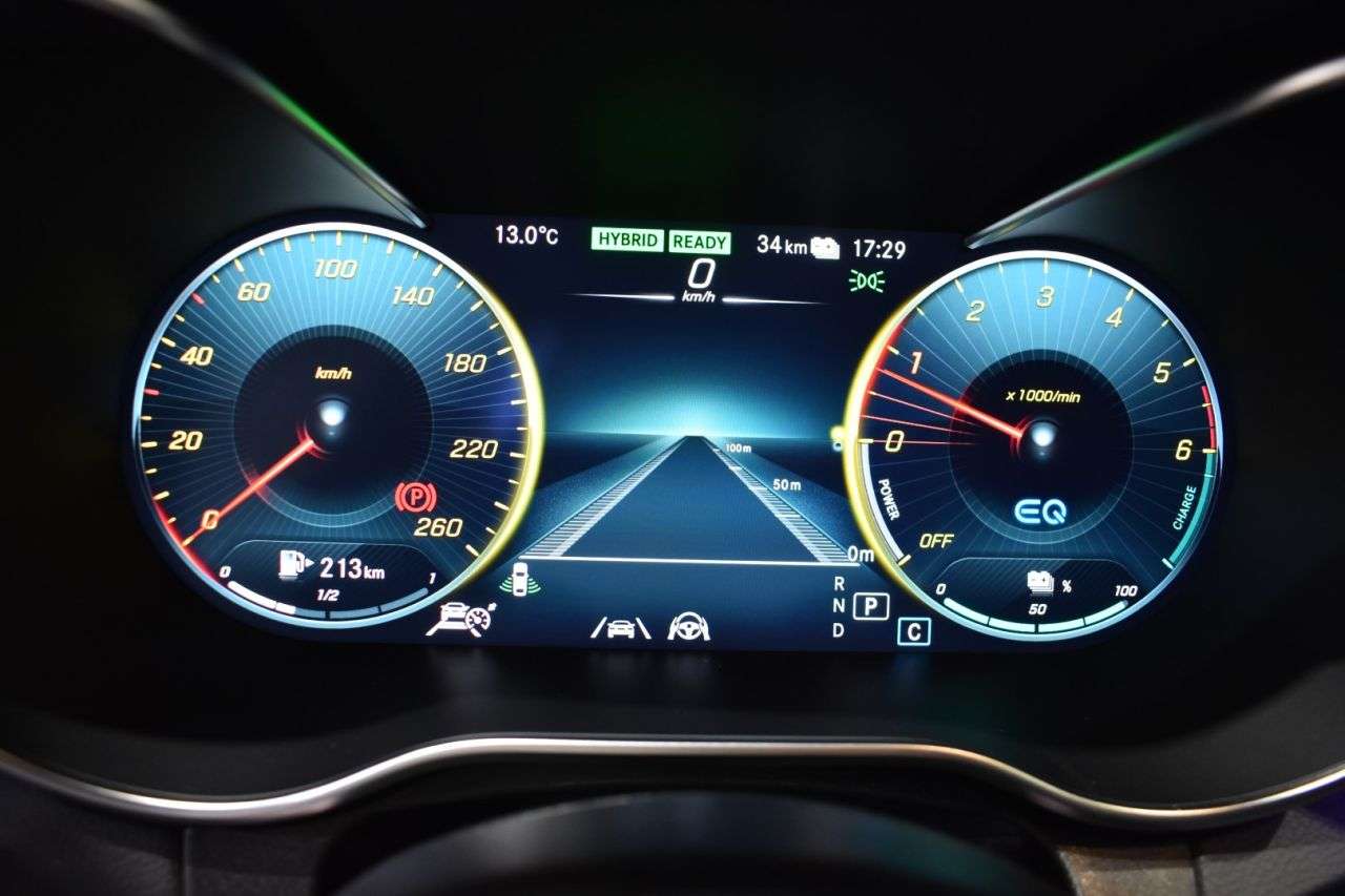 MERCEDES-BENZ CLASE C en Minoautos