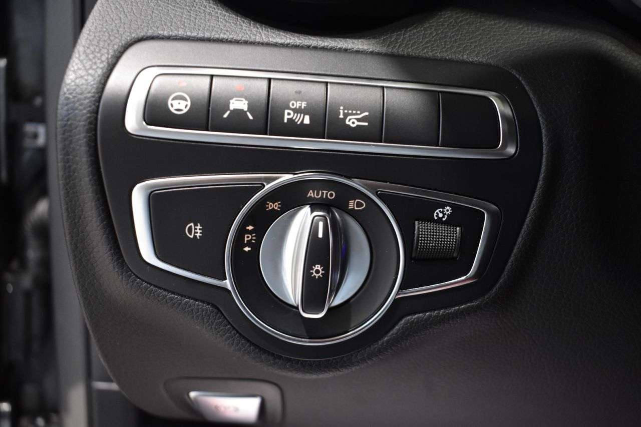 MERCEDES-BENZ CLASE C en Minoautos