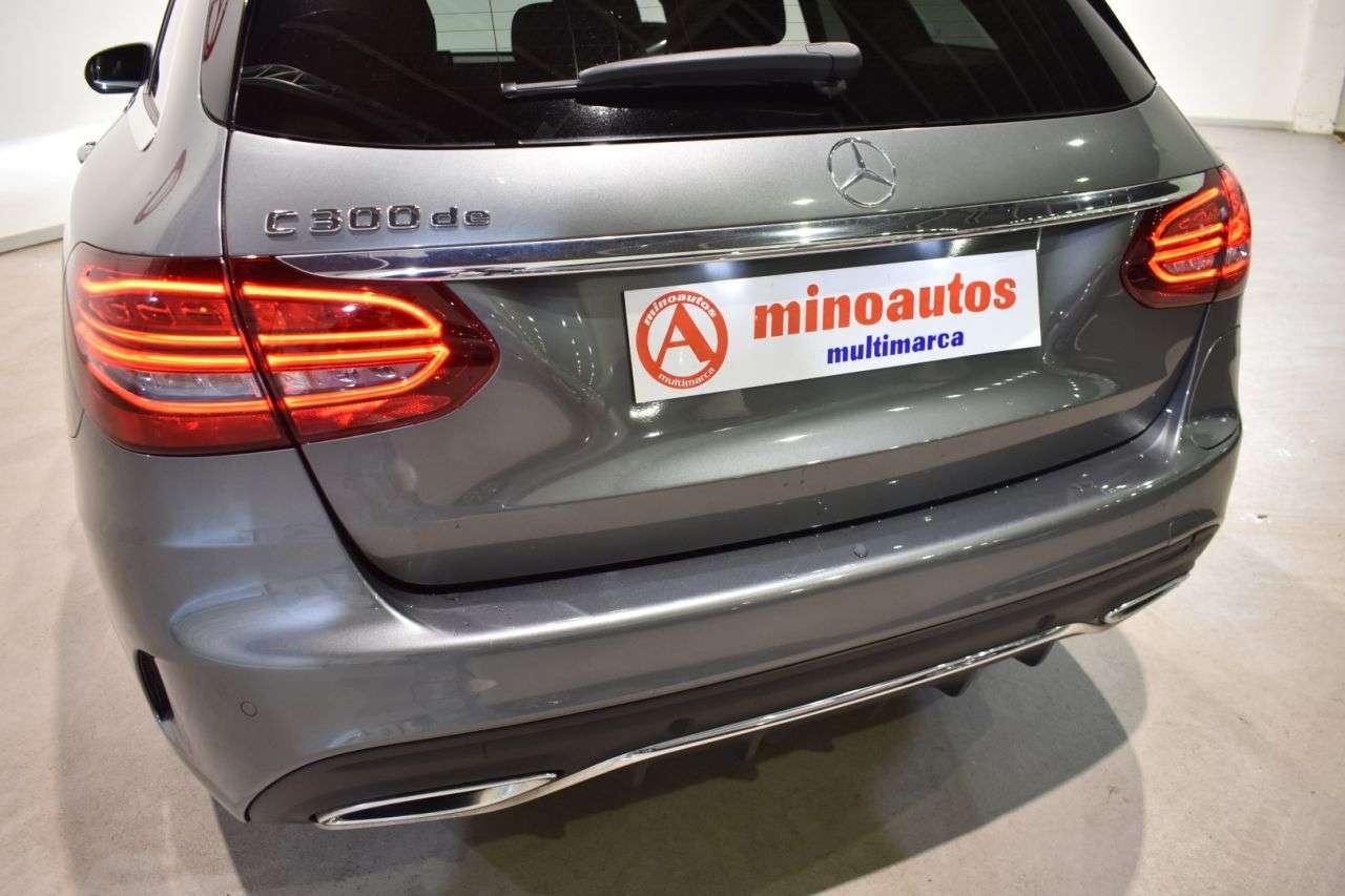 MERCEDES-BENZ CLASE C en Minoautos