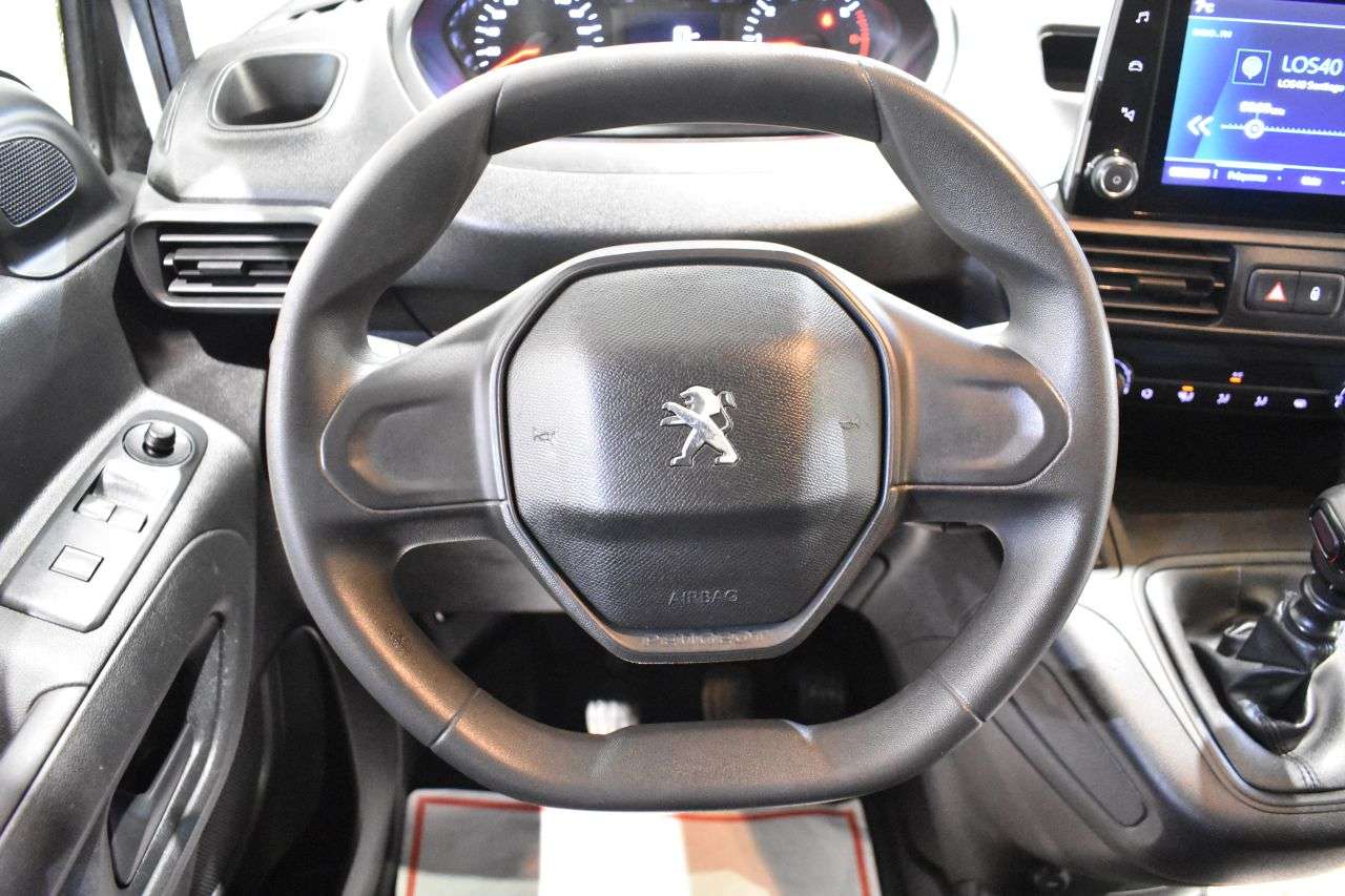 PEUGEOT PARTNER en Minoautos
