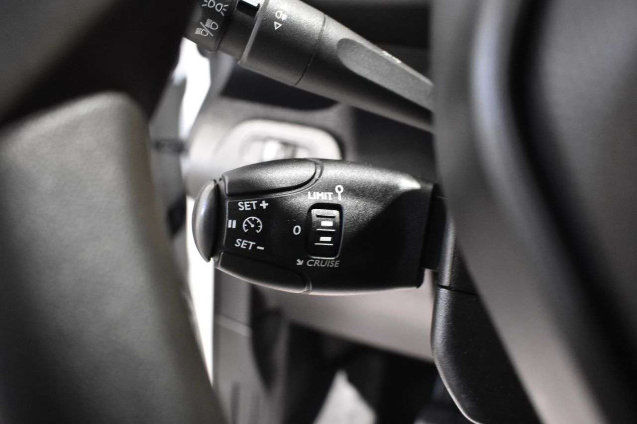 PEUGEOT PARTNER en Minoautos