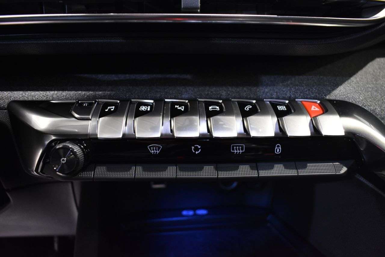 PEUGEOT 5008 en Minoautos