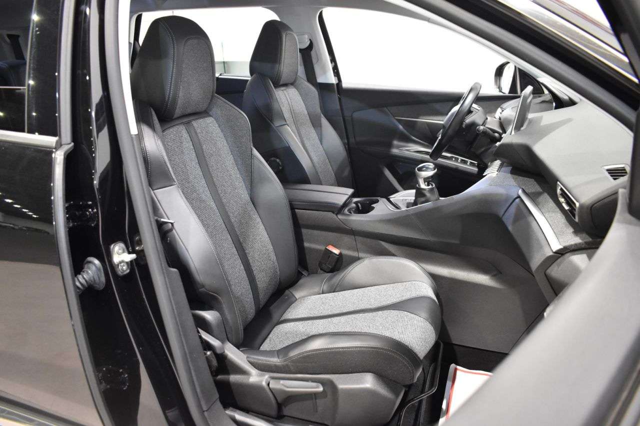 PEUGEOT 5008 en Minoautos