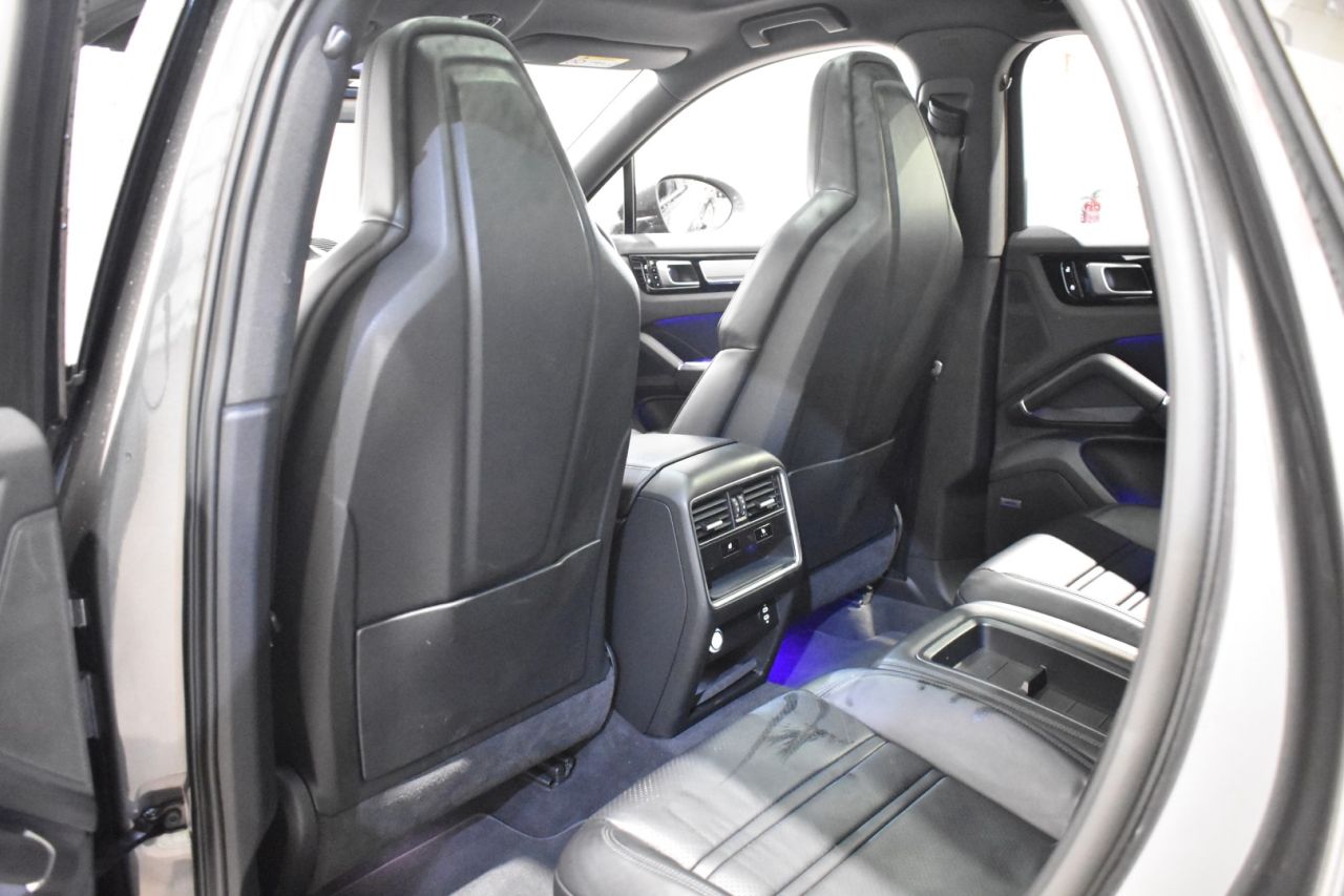 PORSCHE CAYENNE COUP en Minoautos