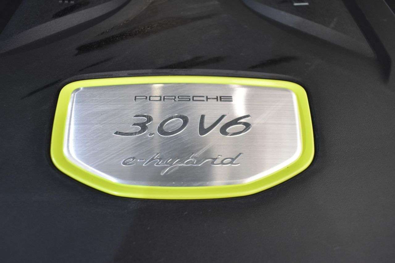 PORSCHE CAYENNE COUP� en Minoautos