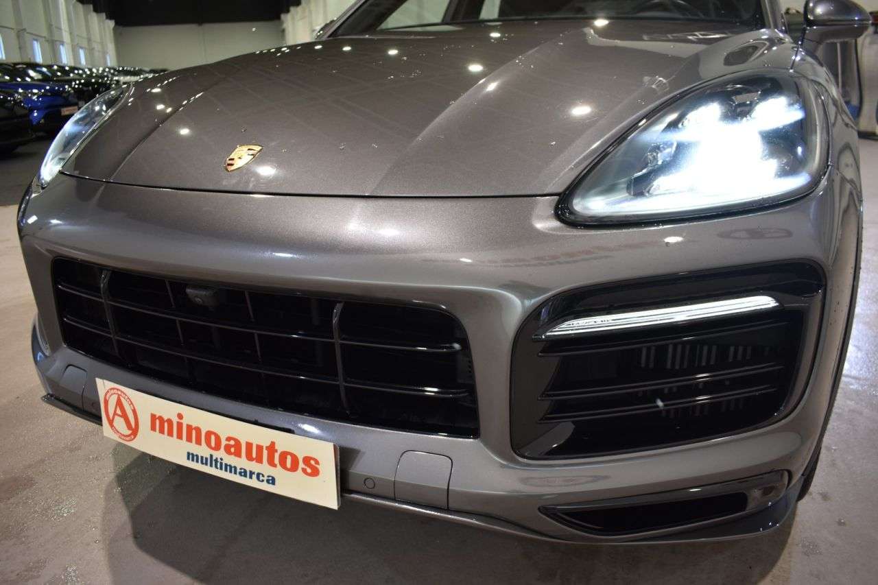 PORSCHE CAYENNE COUPÉ en Minoautos