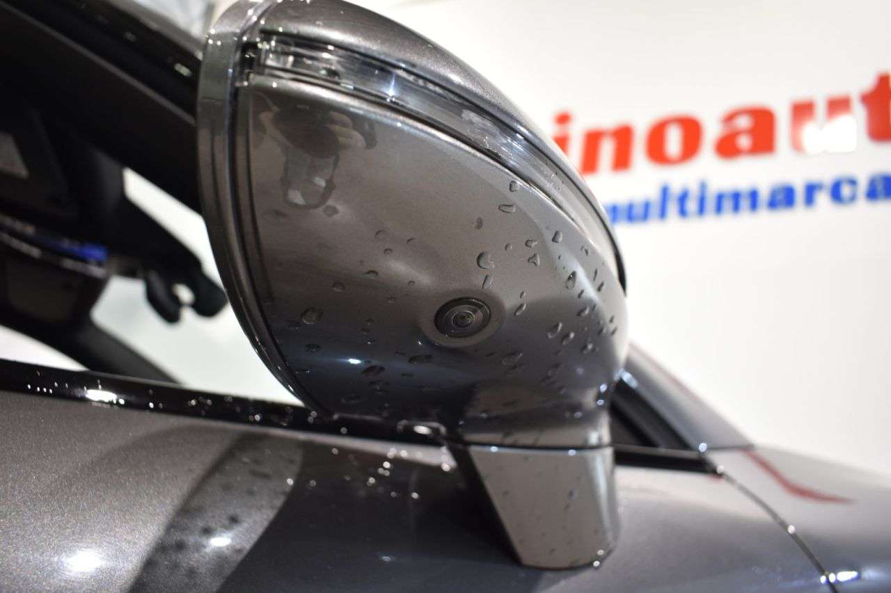 PORSCHE CAYENNE COUPÉ en Minoautos