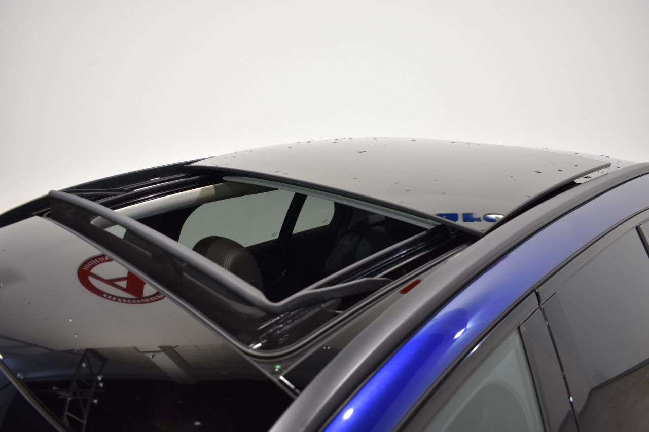 MERCEDES-BENZ CLASE C en Minoautos