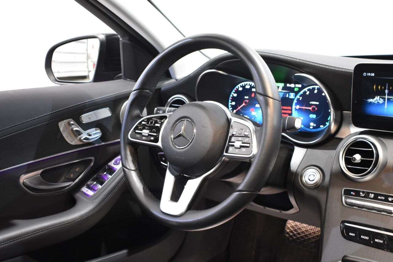 MERCEDES-BENZ CLASE C en Minoautos