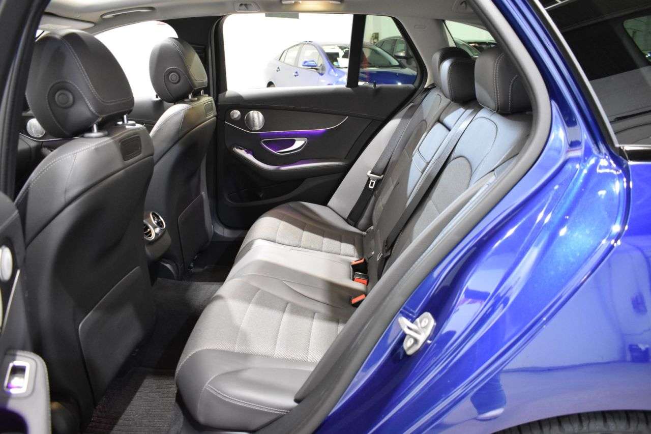 MERCEDES-BENZ CLASE C en Minoautos