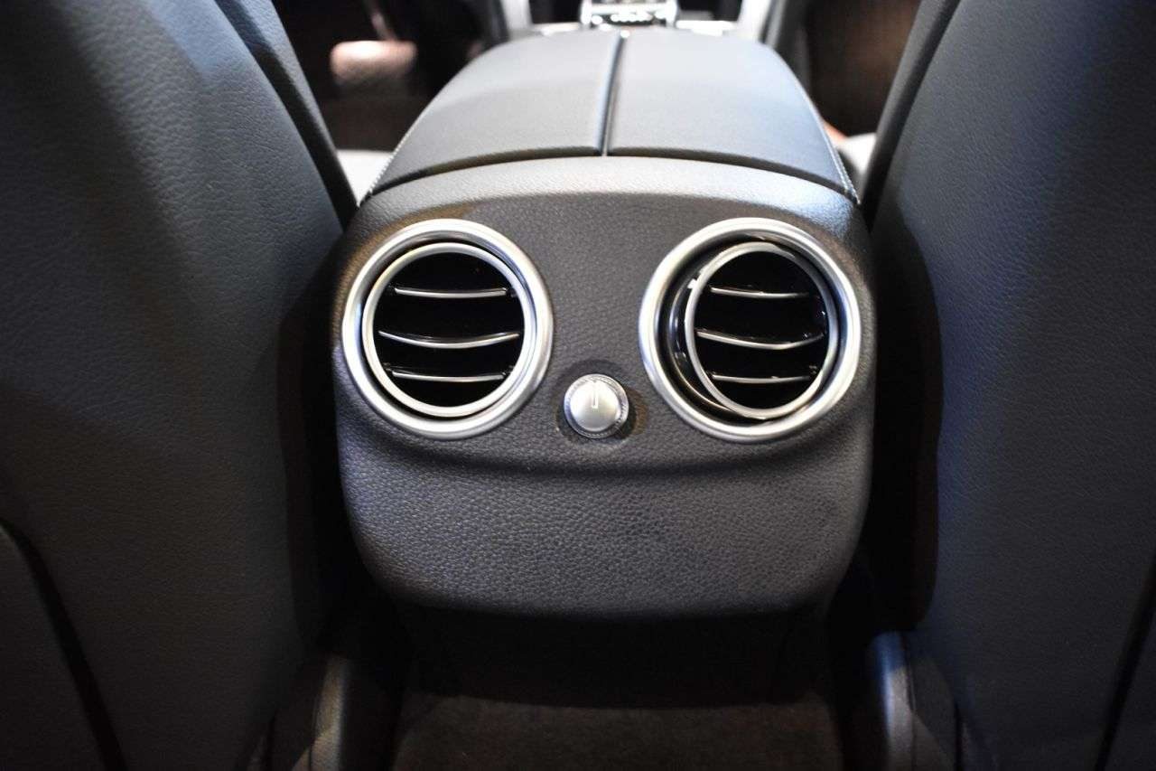 MERCEDES-BENZ CLASE C en Minoautos