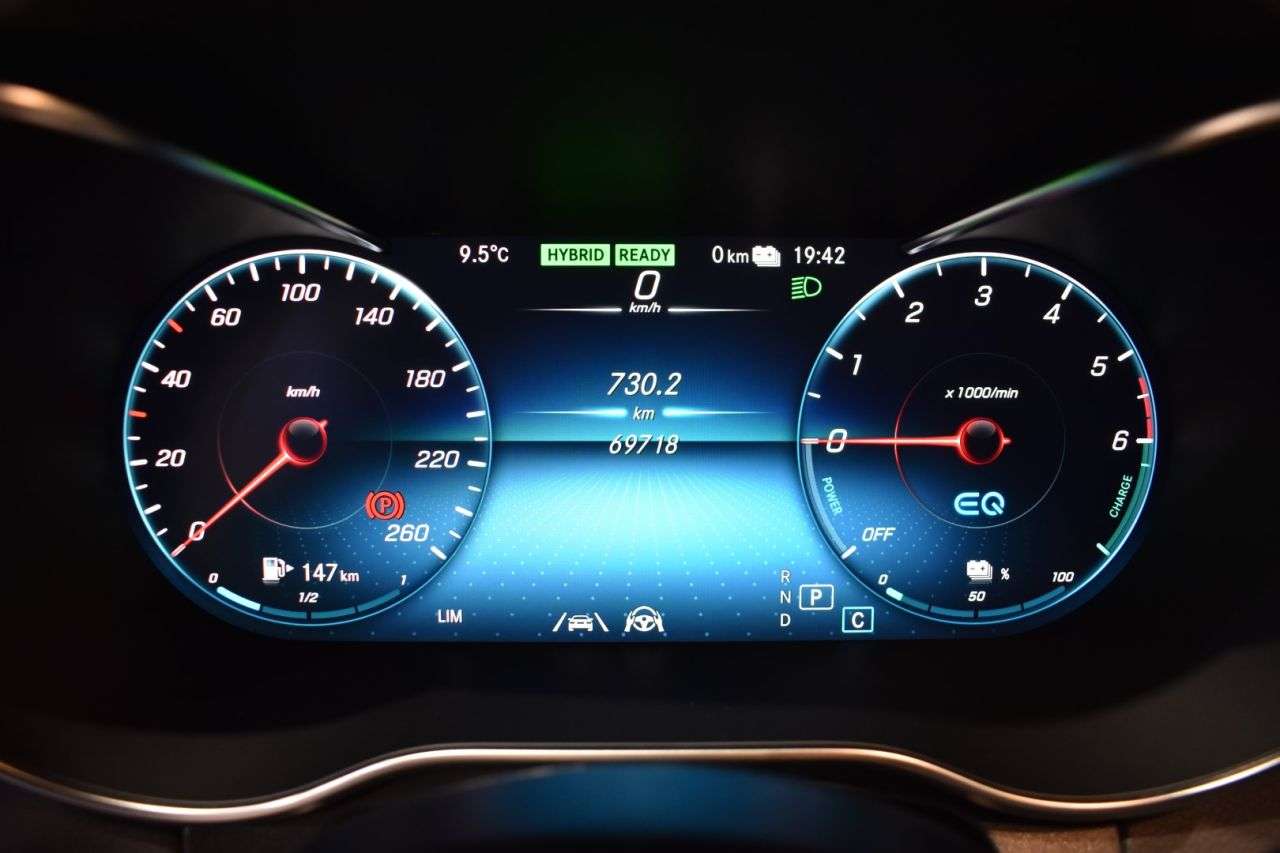 MERCEDES-BENZ CLASE C en Minoautos