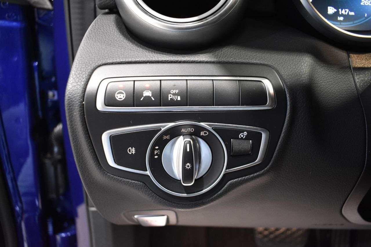 MERCEDES-BENZ CLASE C en Minoautos