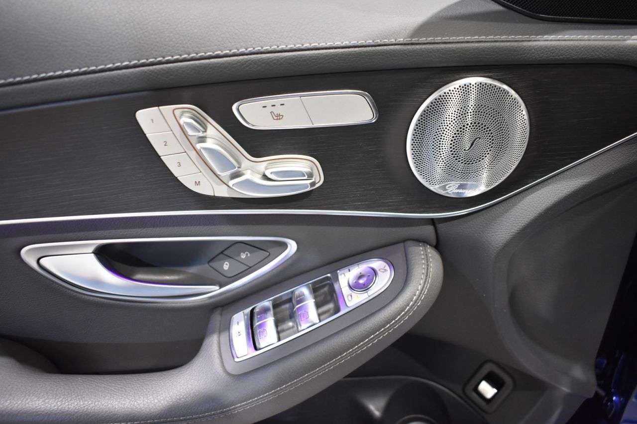 MERCEDES-BENZ CLASE C en Minoautos