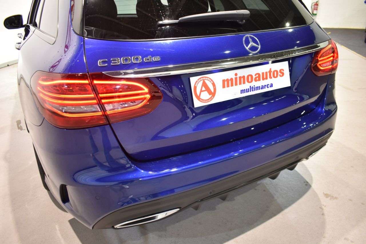 MERCEDES-BENZ CLASE C en Minoautos