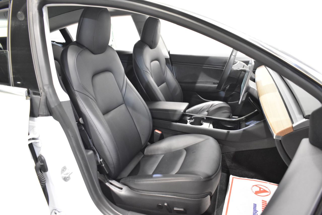 TESLA MODEL 3 en Minoautos