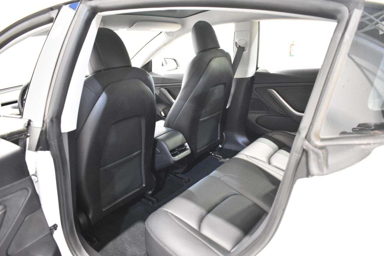 TESLA MODEL 3 en Minoautos