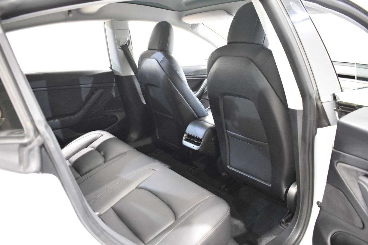 TESLA MODEL 3 en Minoautos