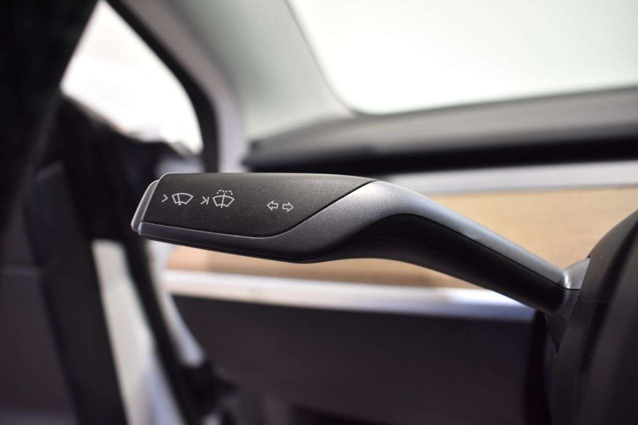 TESLA MODEL 3 en Minoautos