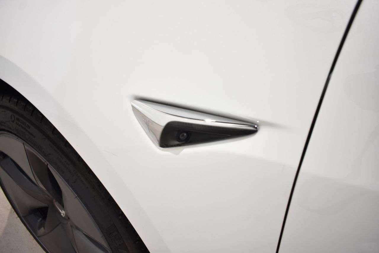 TESLA MODEL 3 en Minoautos