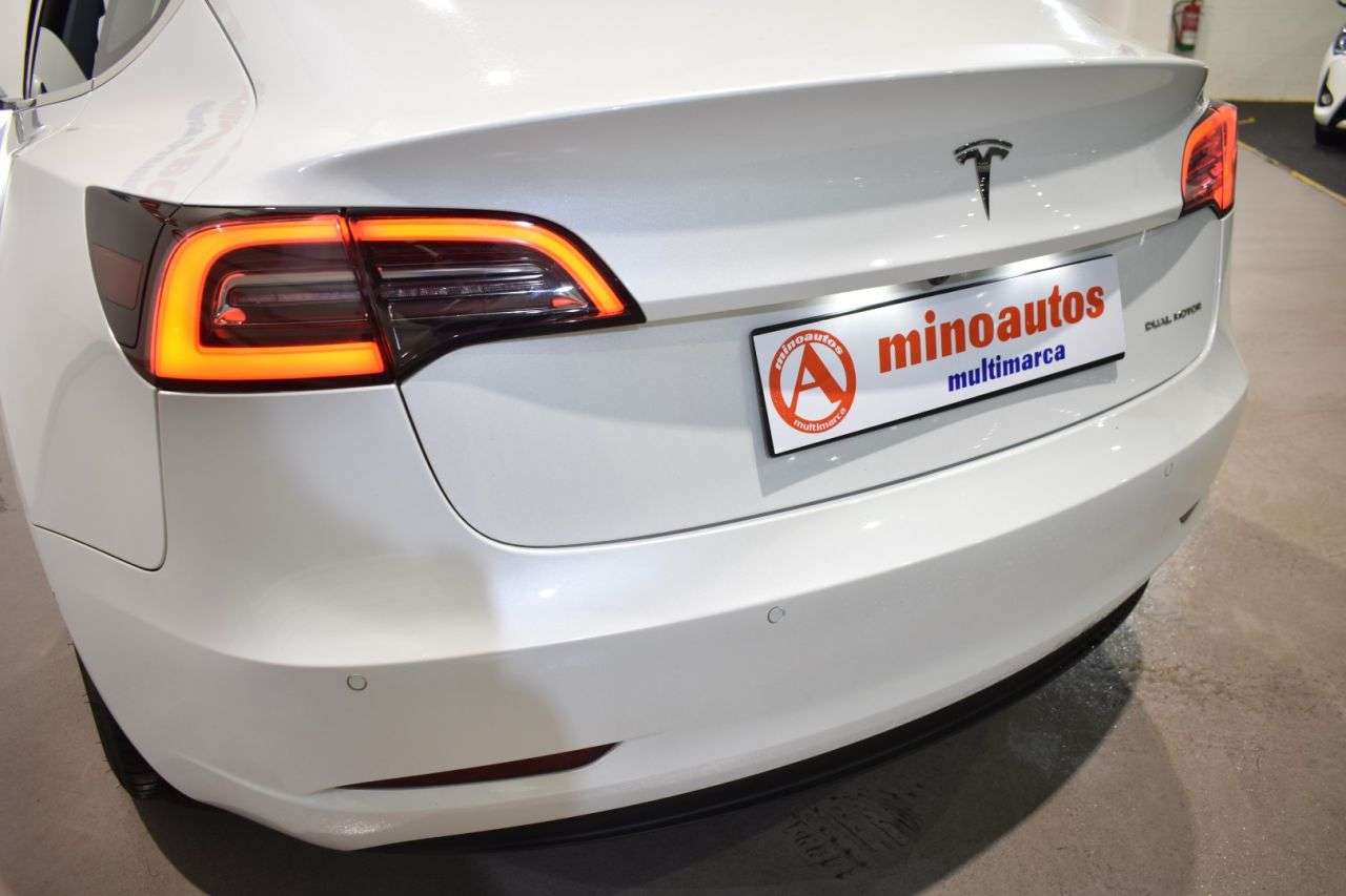 TESLA MODEL 3 en Minoautos