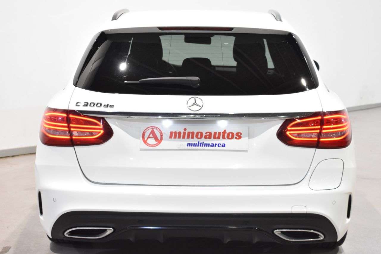 MERCEDES-BENZ CLASE C en Minoautos