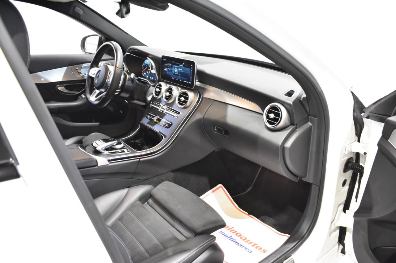 MERCEDES-BENZ CLASE C en Minoautos