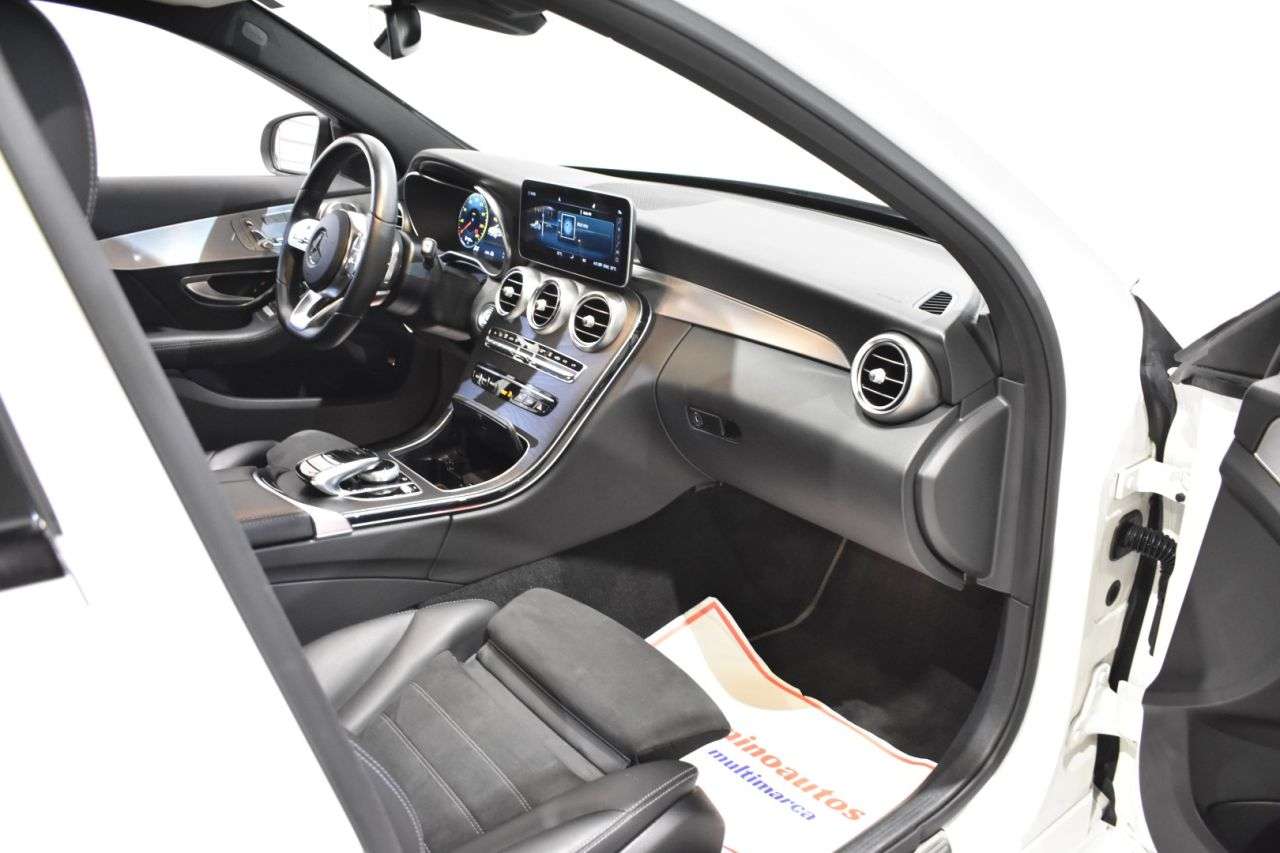 MERCEDES-BENZ CLASE C en Minoautos